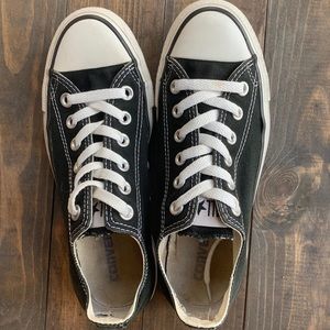 Women’s Black converse all stars